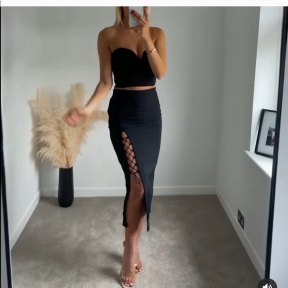 zara skirt with split